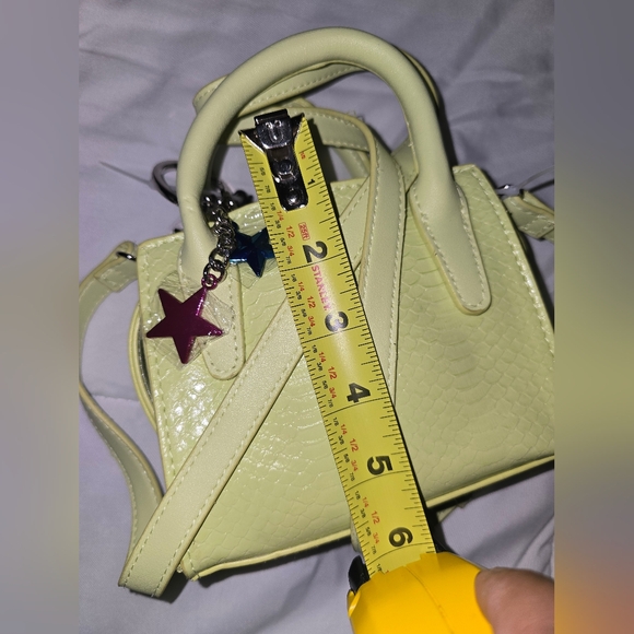 Steve Madden Neon Yellow Mini Bag - Picture 16 of 16